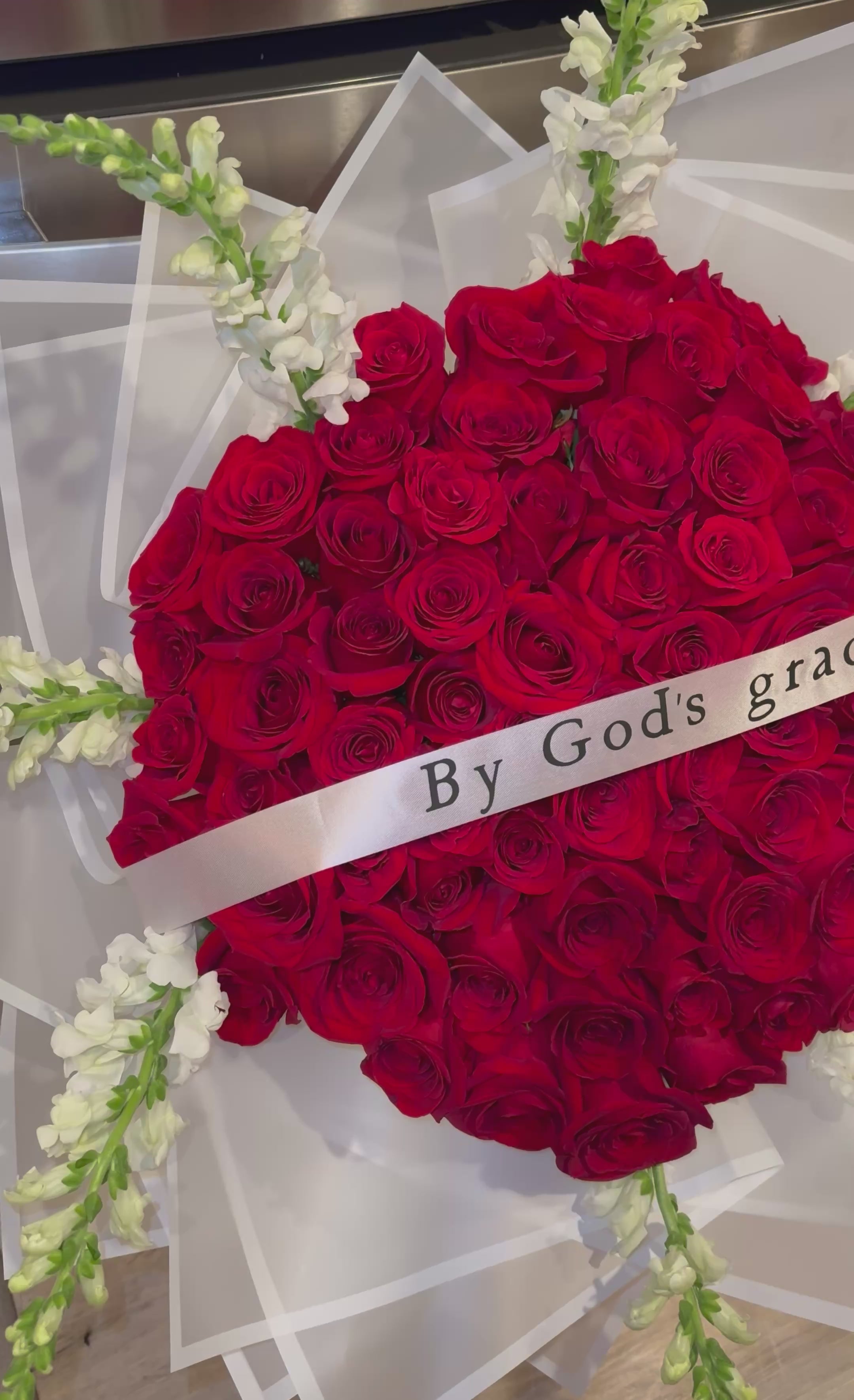 100 Roses